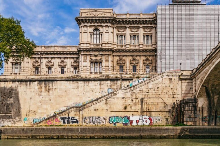 rome-tiber-river-urban-rafting-tour-with-roman-pizza