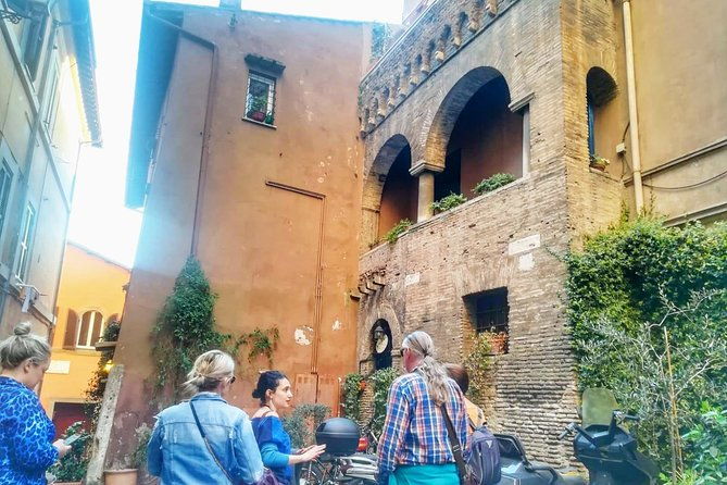 rome-trastevere-food-tour-wine-tasting-and-local-expert-guide