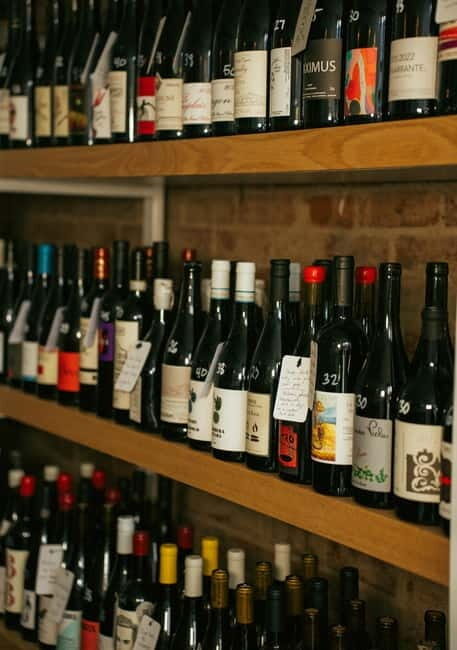 Rome: Trastevere Luxury Wine Tasting, Cheese and Cured Meats - The Gourmet Pairings