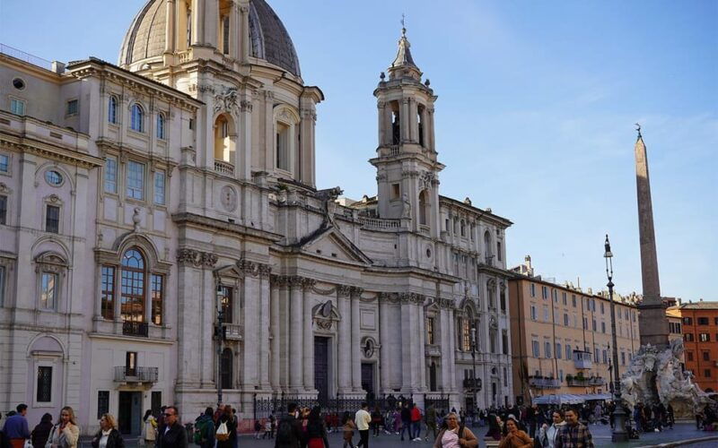 rome-trevi-fountain-and-piazza-navona-underground-tour