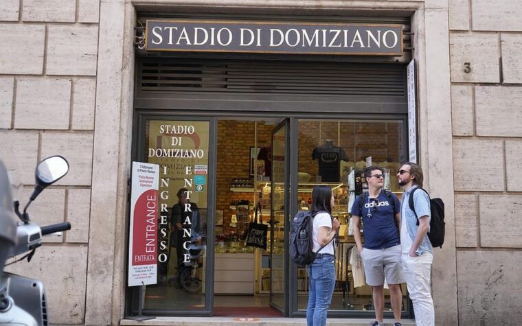 rome-trevi-fountain-and-piazza-navona-underground-tour