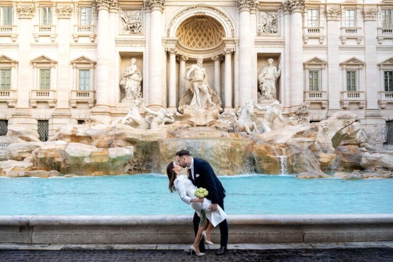 rome-trevi-fountain-hidden-gems-private-photoshoot-reel