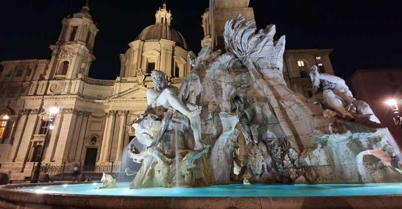 rome-trevi-fountain-other-highlights-guided-tour-at-night