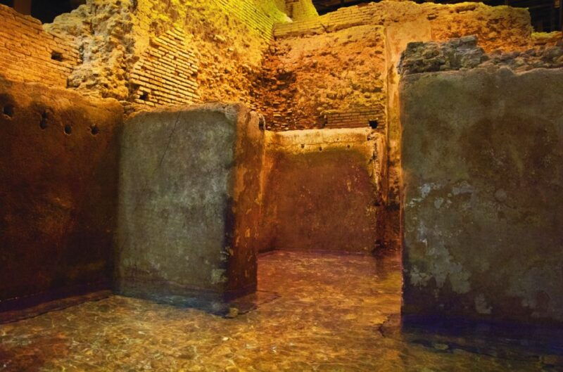 rome-trevi-fountain-undergound-domus-guided-tour