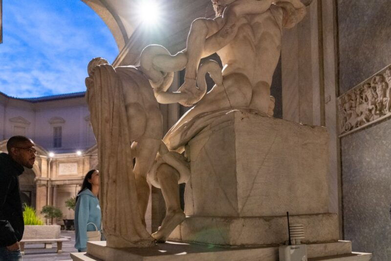 rome-turning-the-lights-on-at-the-vatican-museums