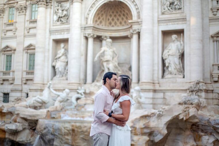 rome-unforgettable-photoshoot-at-the-trevi-fountain