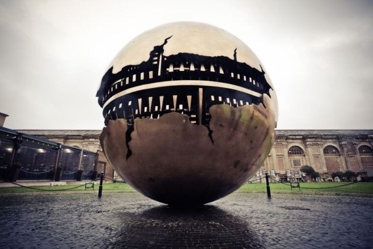 rome-vatican-and-colosseum-guided-experience