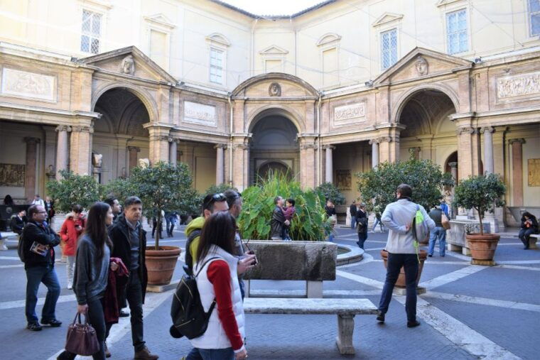 rome-vatican-colosseum-experience-with-lunch-transfers