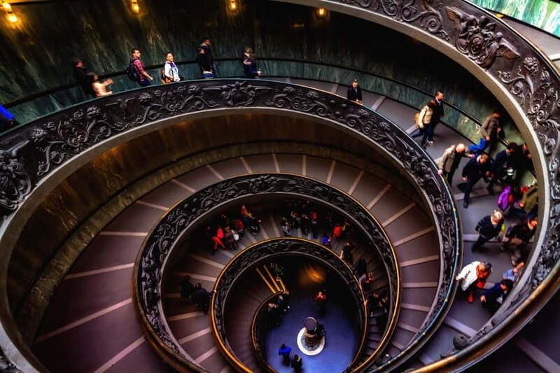 Rome: Vatican Museums & Sistine Chapel Hosted Entry - Key Points