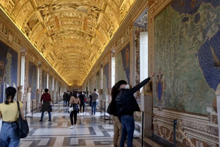 rome-vatican-museums-sistine-chapel-skip-the-line-tour-2