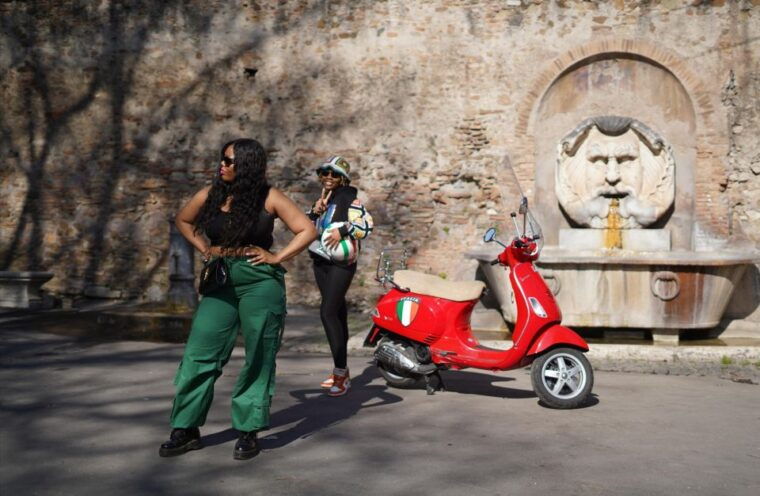 rome-vespa-sightseeing-tour-with-25-professional-pictures