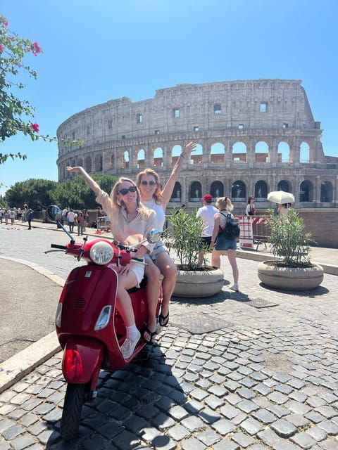 rome-vespa-tour-with-historic-city-highlights