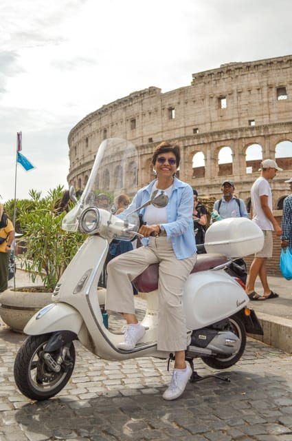 rome-vespa-tour-with-local-guide-2