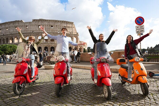 rome-vespa-tour-with-photographer-and-tiramisu-treat