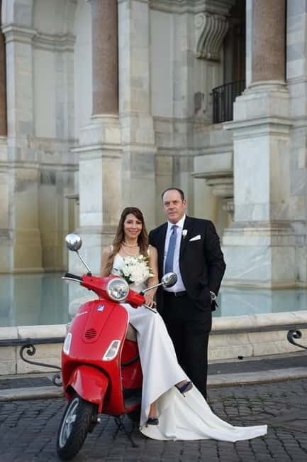 Rome: Vespa Tour with Pro Photos & Authentic Ginseng Coffee - Key Points