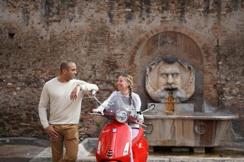 rome-vespa-tour-with-professional-photoshoot-3