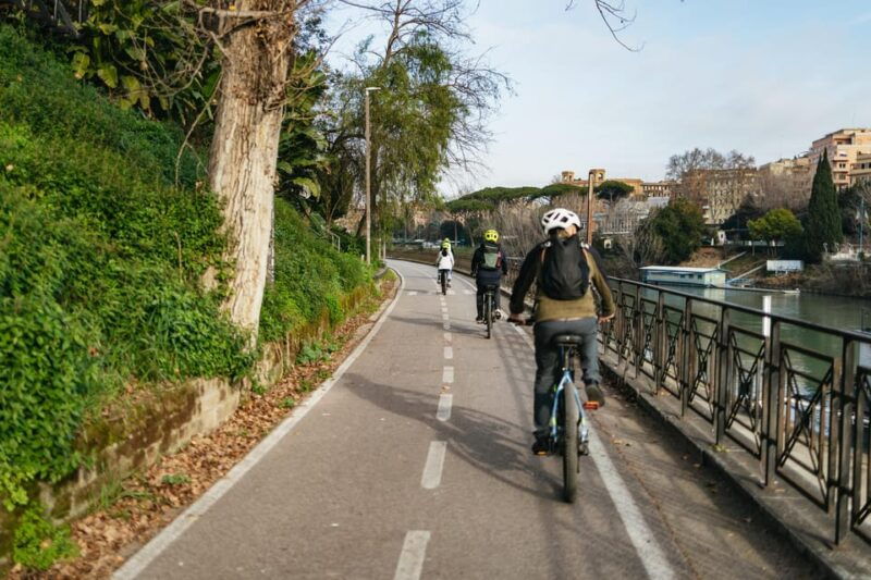 rome-villa-borghese-villa-ada-and-coppede-e-bike-tour