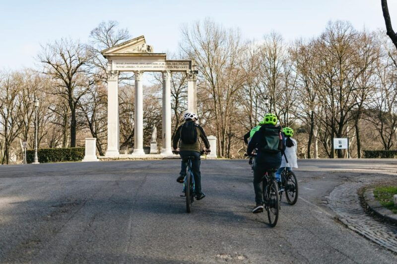 rome-villa-borghese-villa-ada-and-coppede-e-bike-tour