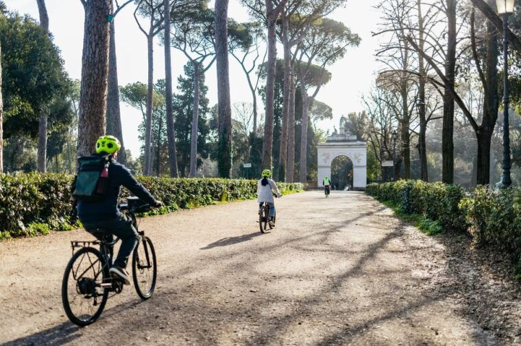 rome-villa-borghese-villa-ada-and-coppede-e-bike-tour