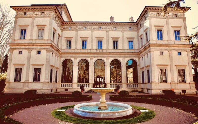 rome-villa-farnesina-and-trasteveres-alleys-walking-tour