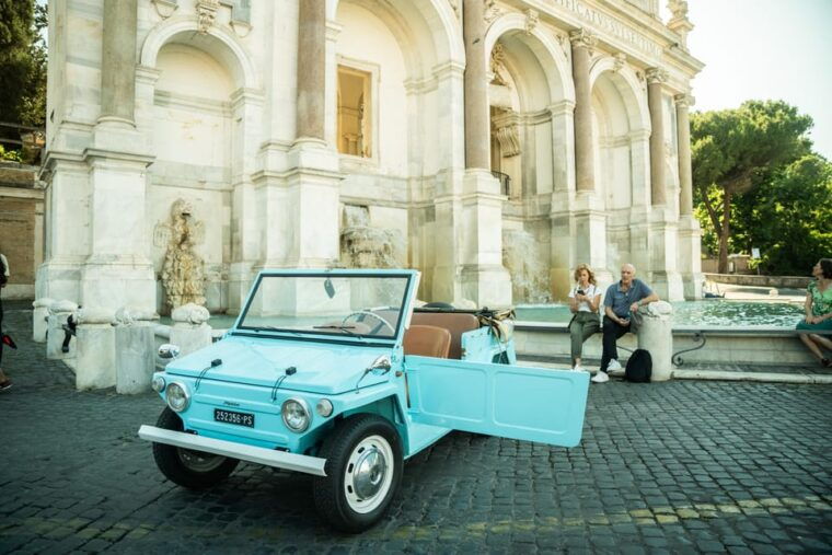 rome-vintage-fiat-600-cabriolet-tour-with-prosecco