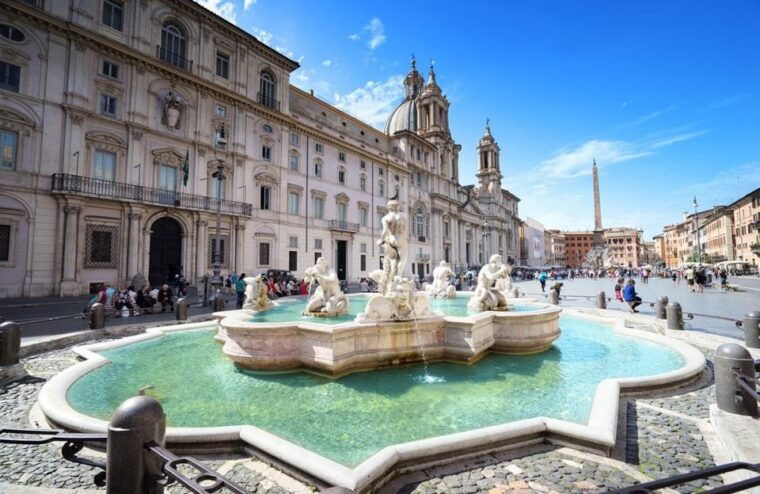 rome-walking-tour-ancient-ruins-to-modern-fashion-district
