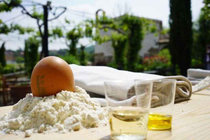 rome-wine-tasting-and-pizza-making-class-at-a-vineyard