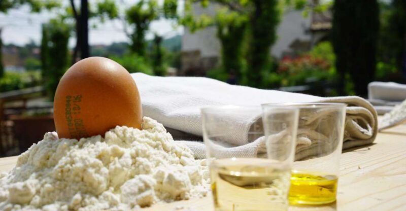 rome-wine-tasting-and-pizza-making-class-at-a-vineyard