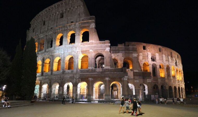 rome-wonders-of-ancient-rome-at-dusk