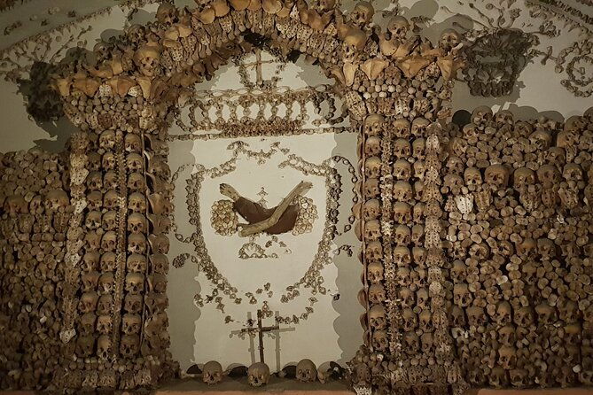 romes-bone-chapel-skulls-crypts-scenic-ride-from-city-center-2