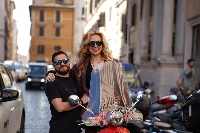 romes-easy-ride-vespa-tour-with-pick-up-and-drop-off