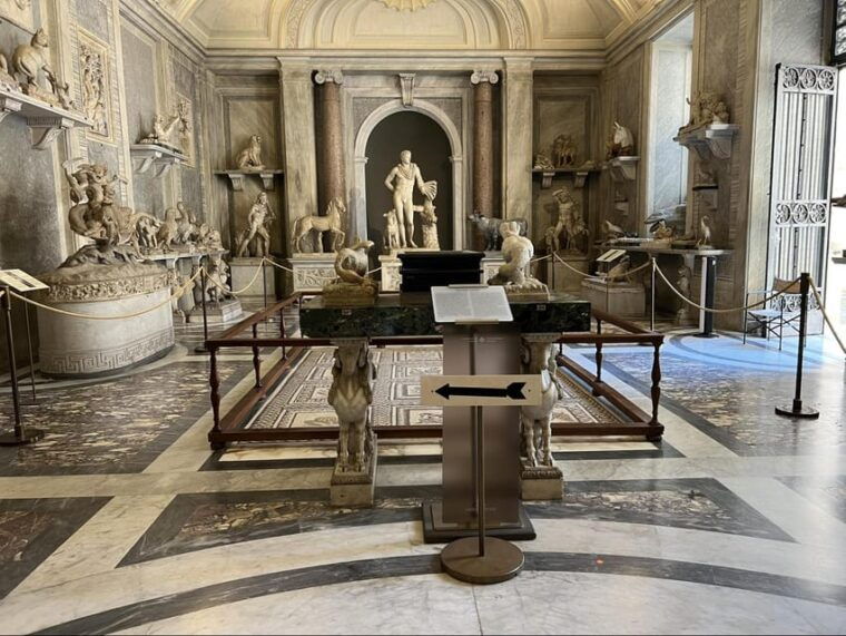 romes-vip-tour-vatican-museum-sistine-chapel-basilica