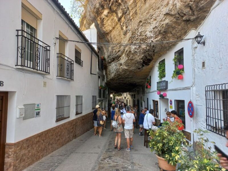 ronda-setenil-de-las-bodegas-semiprivate