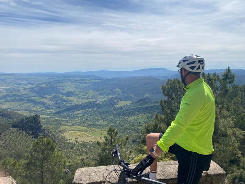ronda-the-palomas-pass-supported-cycling-tour-easy