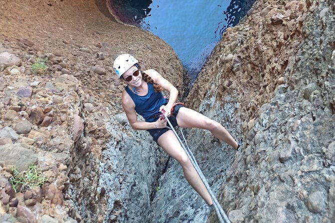 rope-climbing-adventure-and-hiking-in-la-ciotat