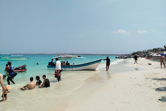 rosario-islands-and-playa-blanca-baru-with-lunch