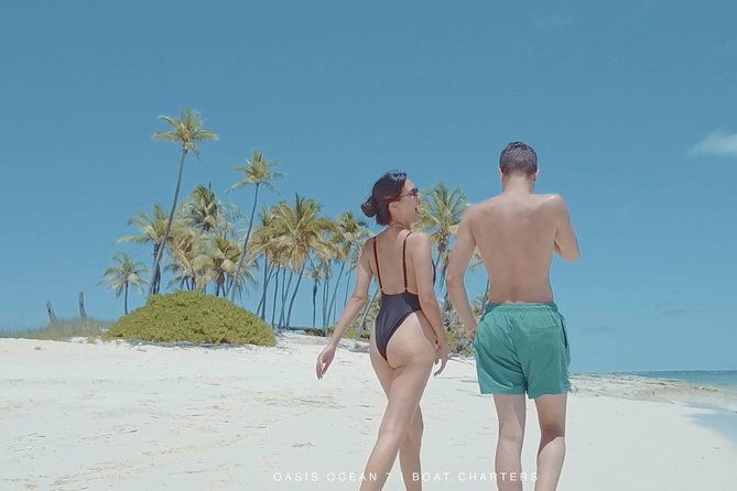 rose-island-adventure-snorkel-sea-turtles-and-private-beach