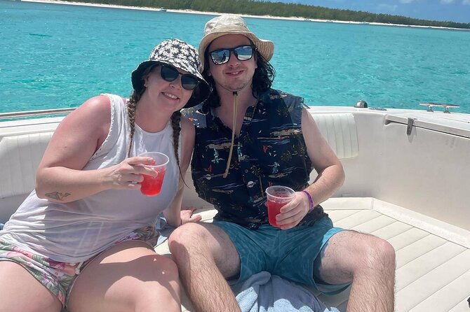 rose-island-snorkeling-turtles-spotting-excursion