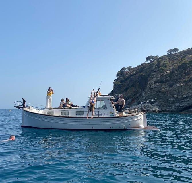roses-boat-trip-special-snorkeling-in-cap-de-creus