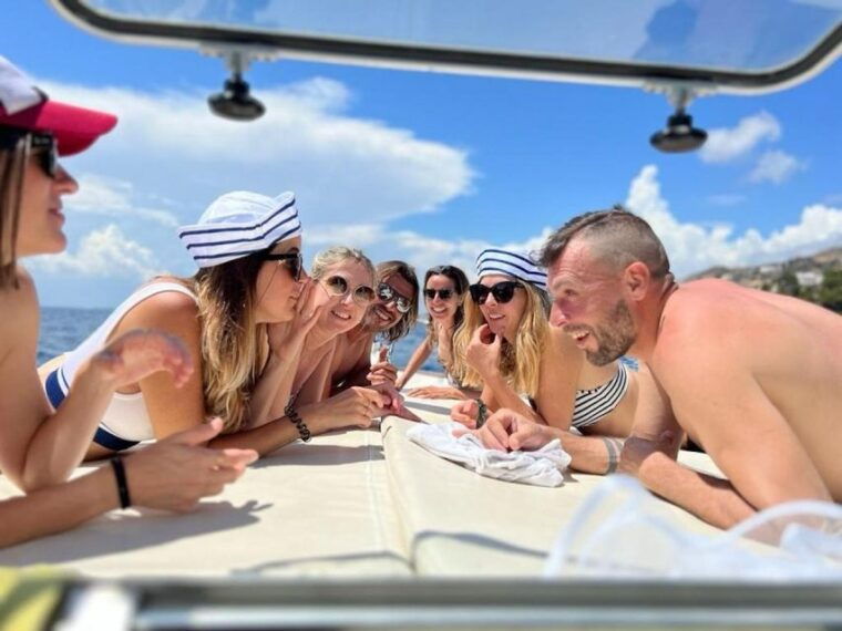roses-boat-trip-special-snorkeling-in-cap-de-creus