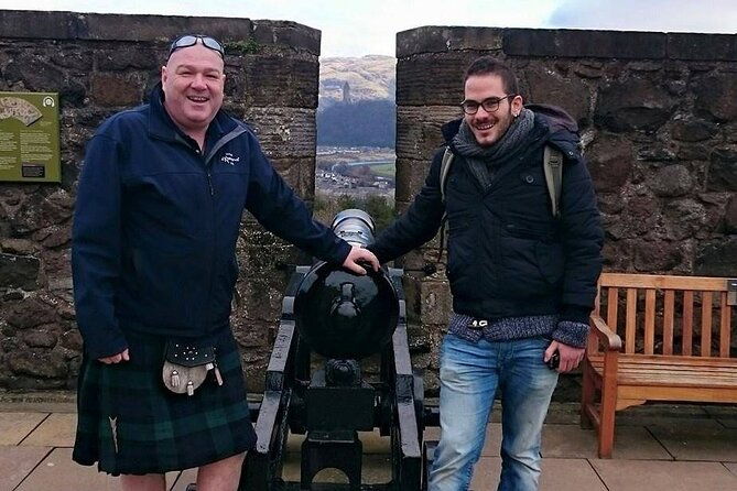 rosslyn-chapel-dunfermline-abbey-and-stirling-castle-day-tour