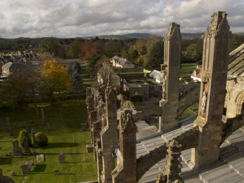 rosslyn-chapel-scottish-borders-tour-from-edinburgh