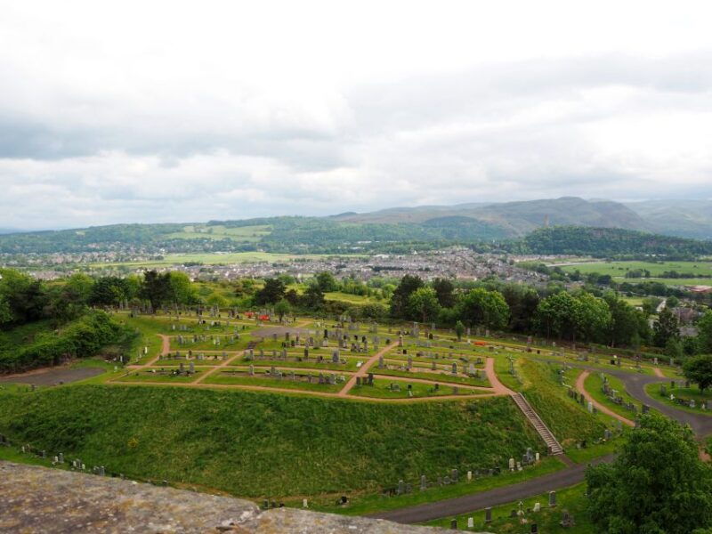 rosslyn-chapel-stirling-castle-dunfermline-abbey-tour