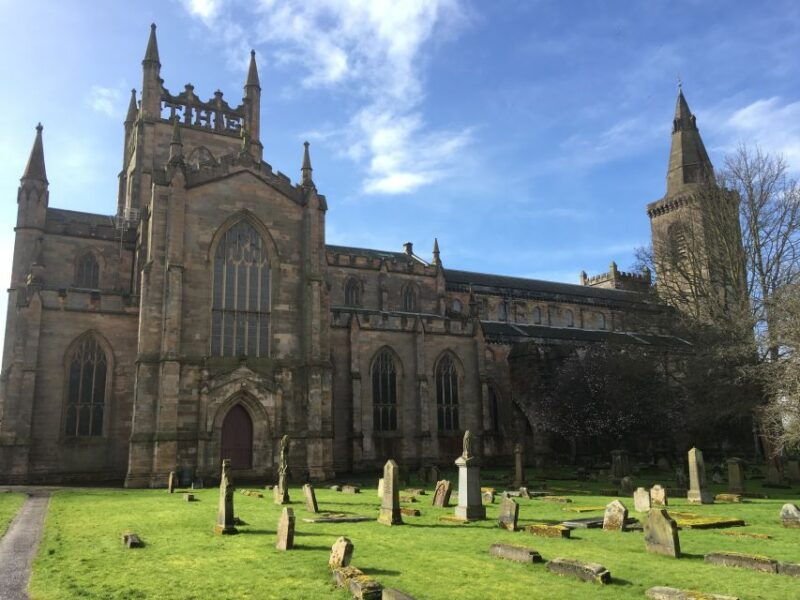 rosslyn-chapel-stirling-castle-dunfermline-abbey-tour