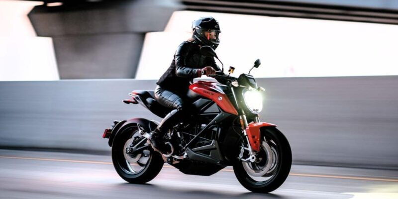 rostock-zero-sr-40kw-electric-motorcycle-rental