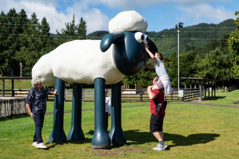 Rotorua: Authentic Kiwi Farm Experience at the Agrodome - An In-Depth Look at the Agrodome Experience