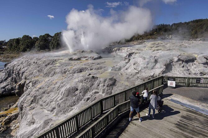 Rotorua: Te R Guided Experience + Haka - Frequently Asked Questions
