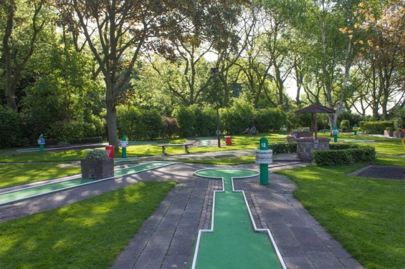 rotterdam-18-hole-mini-golf-game