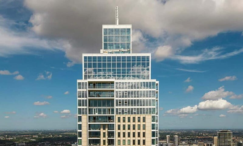 Rotterdam: Celest Cocktail & view arrangement - Key Points