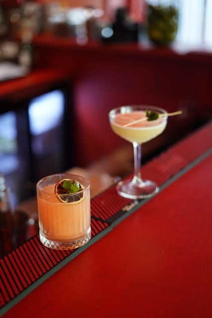 rotterdam-center-cocktail-bar-walking-tour-self-guided